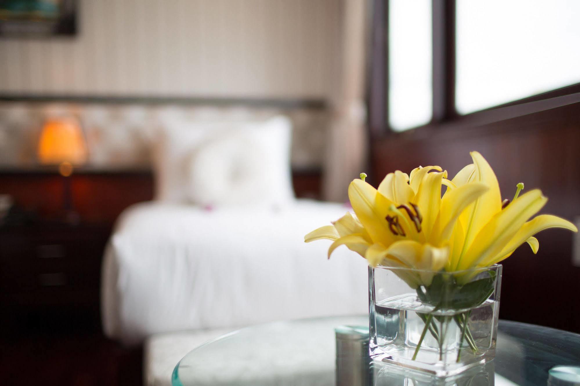 Hotel Halong Sapphire Cruises Ha Long Exteriér fotografie
