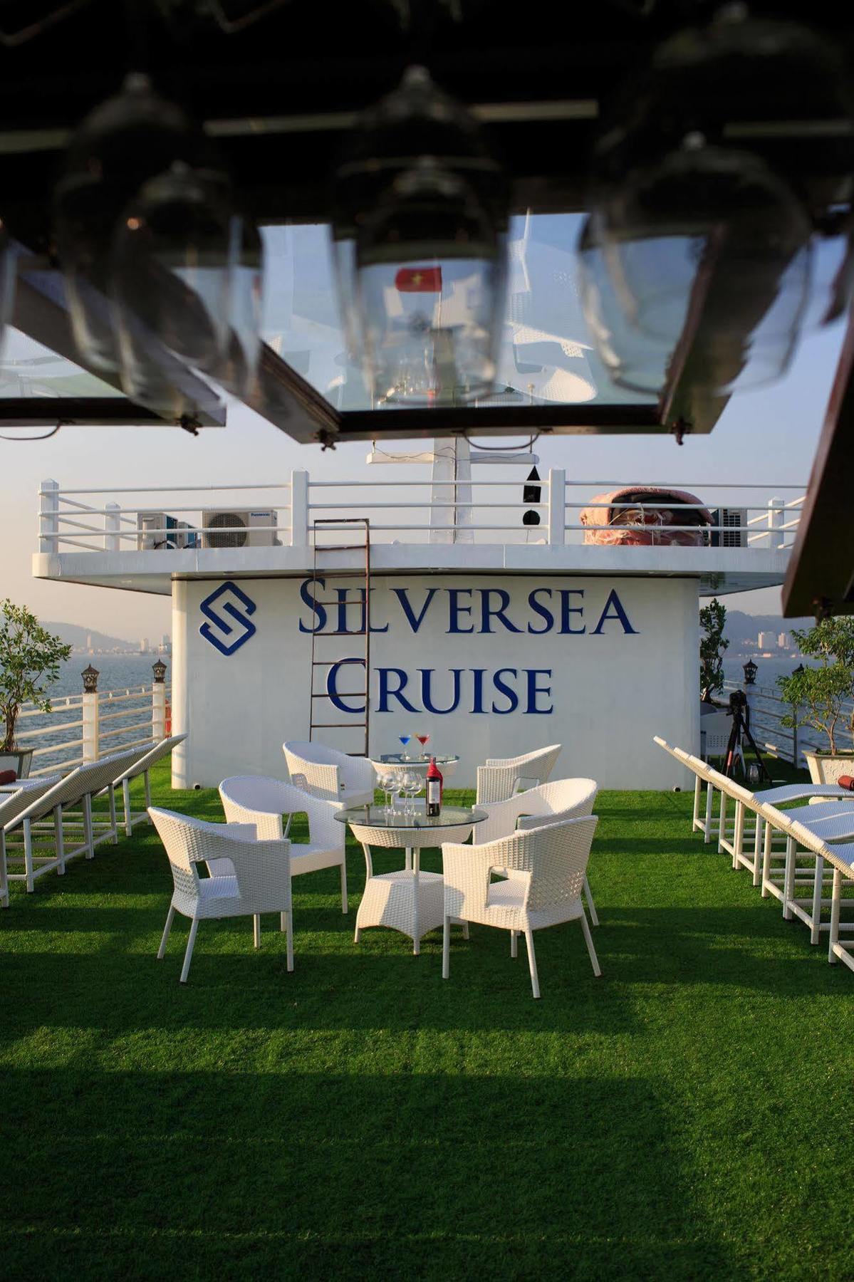 Hotel Halong Sapphire Cruises Ha Long Exteriér fotografie